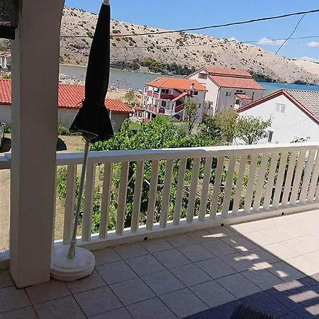 Slavica Apartment *