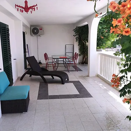 Apartment Slavica Lopar