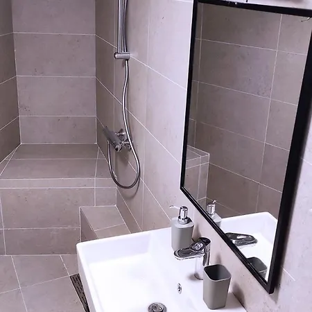 Slavica Apartman Lopar
